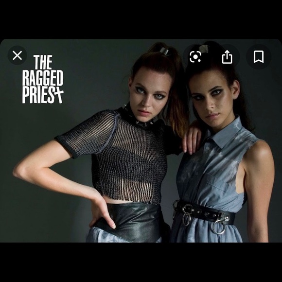 The Ragged priest - Picture 6 of 6